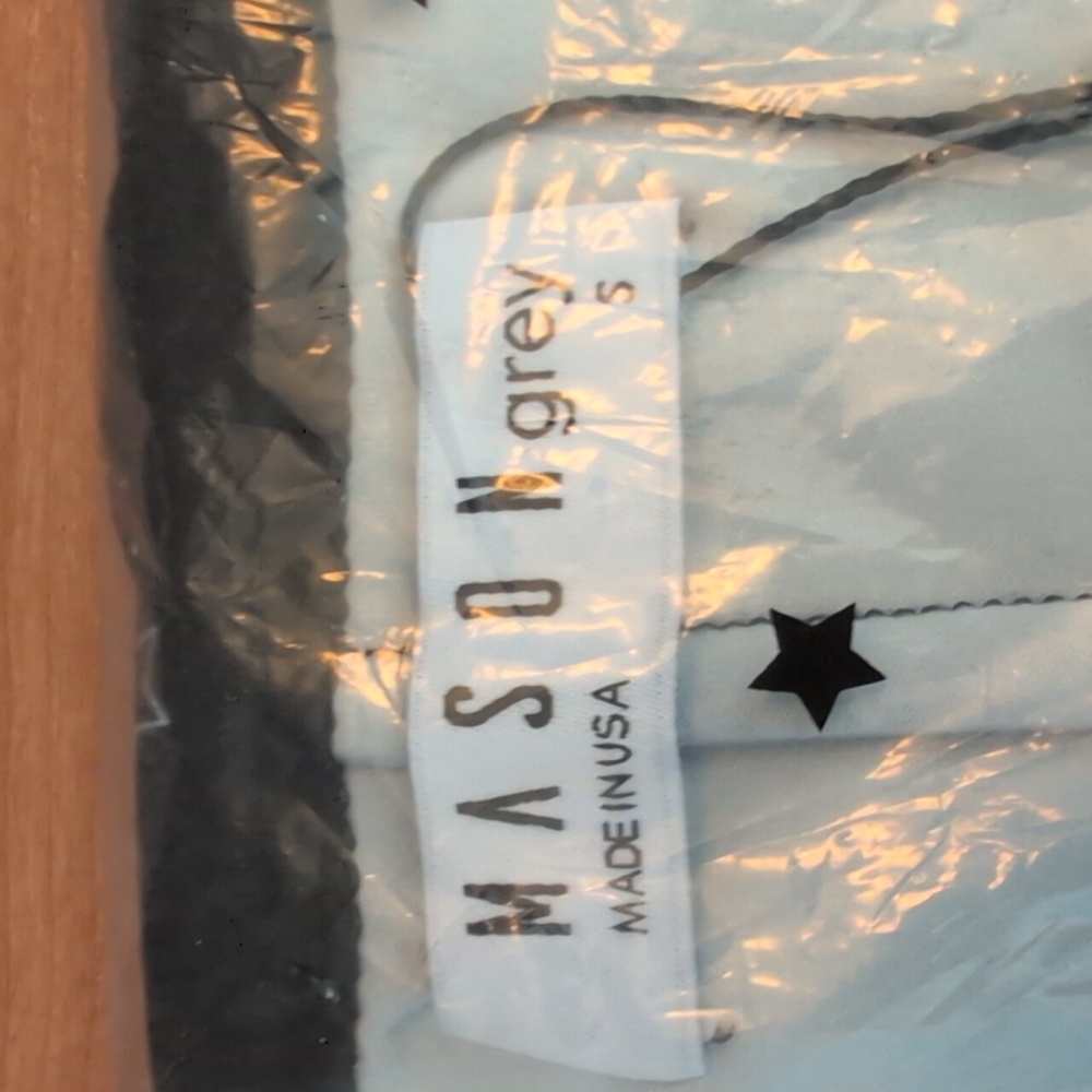 NWT Mason Grey Black And White Shooting Star Onesie Pajamas Size S - Picture 3 of 6